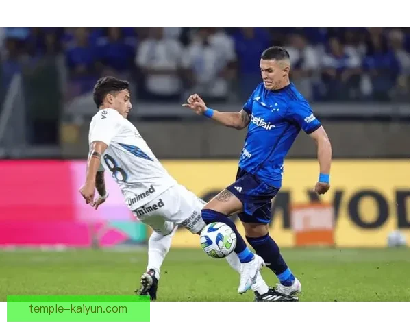 巴西队继续保持攻守转换高效的表现，备受关注的战术趋势正逐渐显现